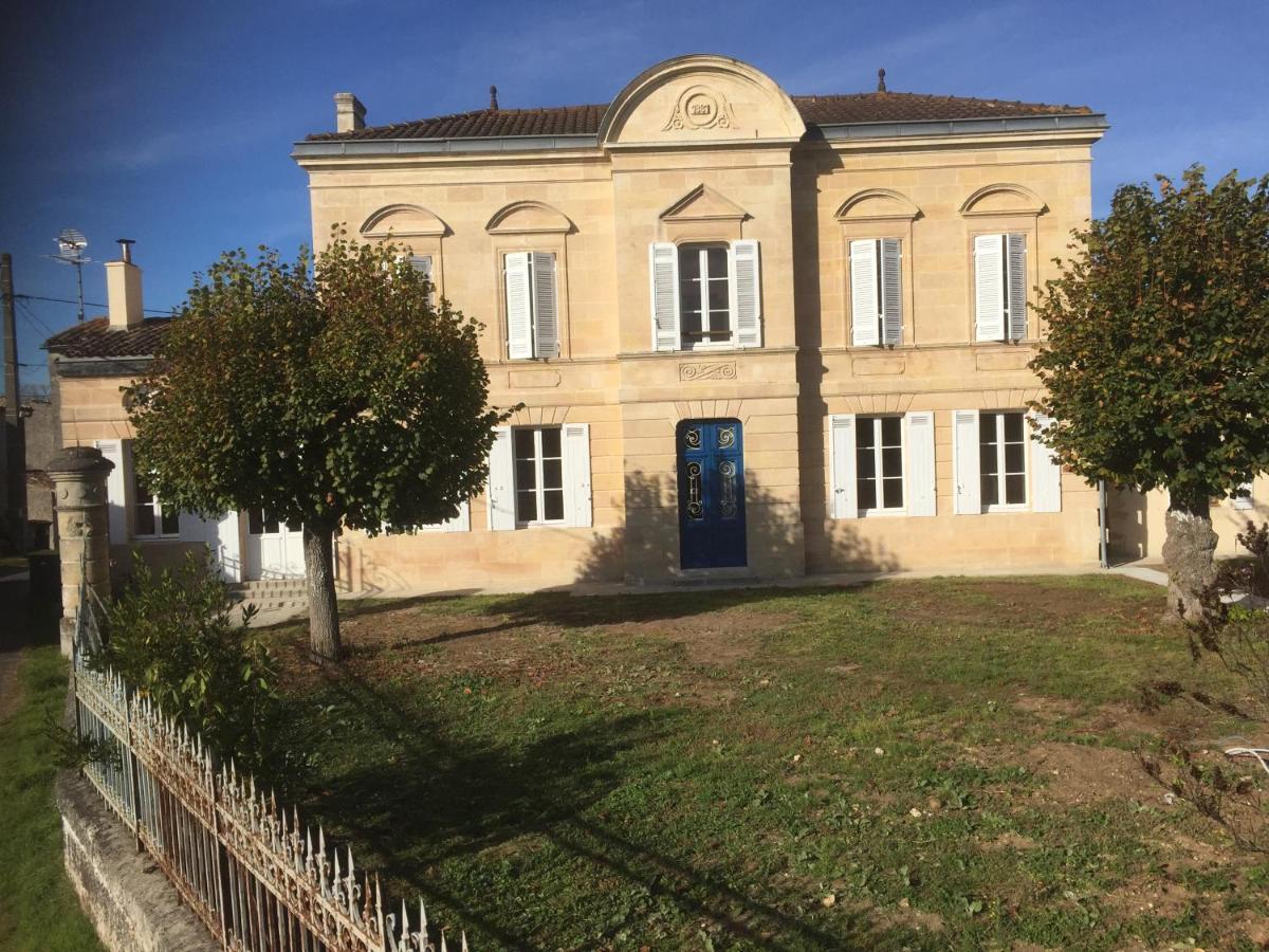Superbe Gite A La Campagne Dans Le Bordelais Saint-Vivien-de-Blaye Экстерьер фото
